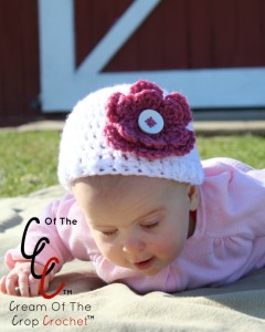 Cream Of The Crop Crochet ~ Preemie/Newborn Flower Hats {Free Crochet Pattern}