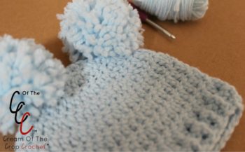Cream Of The Crop Crochet ~ Preemie/Newborn Double Pom Pom Hats {Free Crochet Pattern}