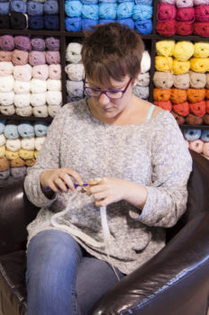 Meet & Greet, Julie! | Cream of the Crop Crochet