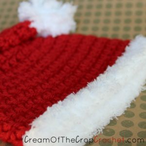Cream Of The Crop Crochet ~ Preemie/Newborn Santa Hats {Free Crochet Pattern}
