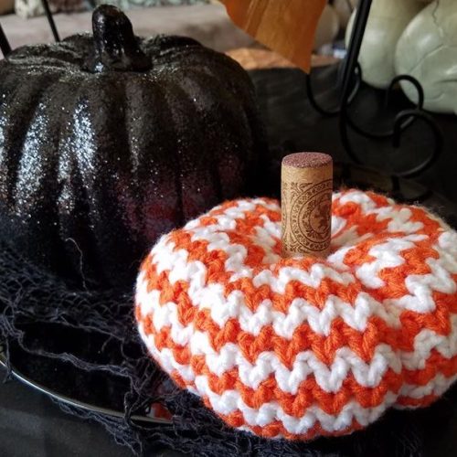 Speedy Rick Rack Pumpkin - These 13 crochet Halloween pumpkin patterns should be enough to create all the pumpkins you want. #crochethalloweenpumpkins #crochetpatterns #halloweencrochetpatterns
