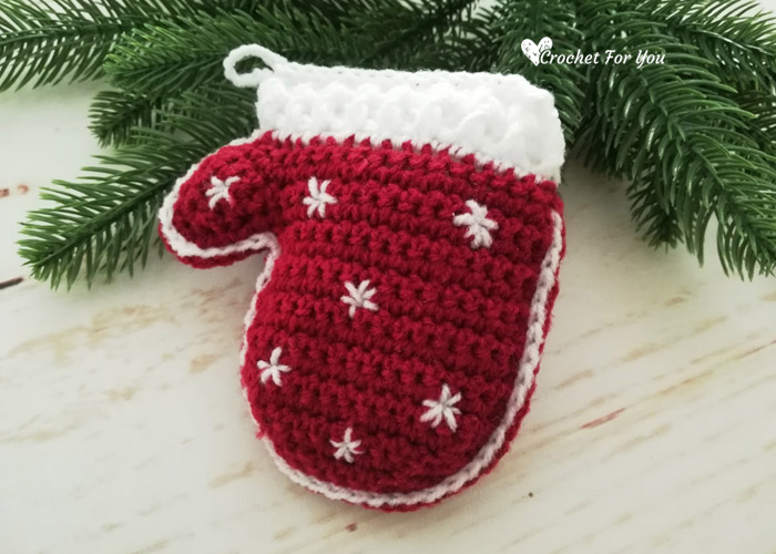 Crochet Mittens Christmas Ornament 