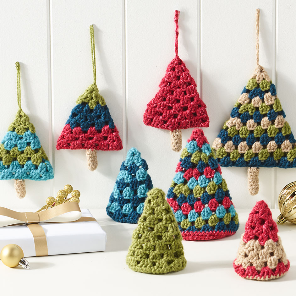 Retro Christmas Tree Crochet Ornaments