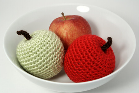 Apple Amigurumi Crochet Pattern