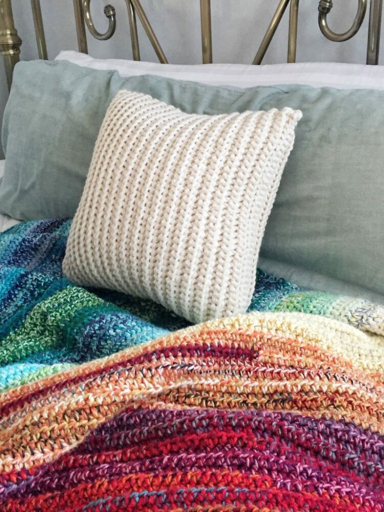 Simple Texture Crochet Pillow 