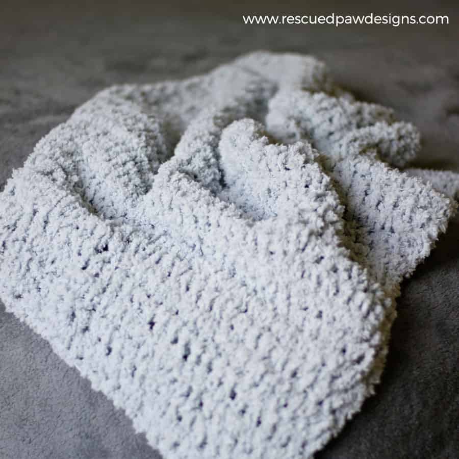 light grey cozy easy crochet baby blanket