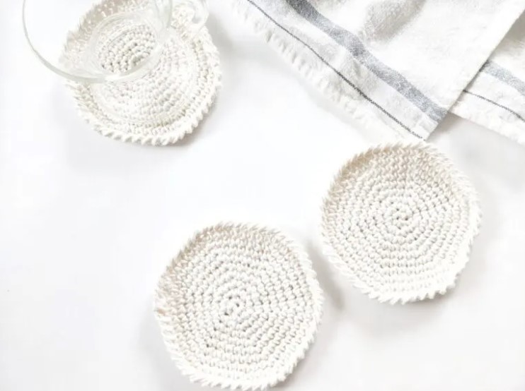 Easy Crochet Spiral Coasters