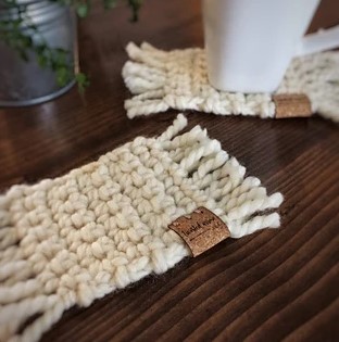 Meg’s Crochet Mug Rugs