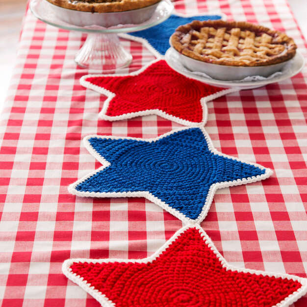 Red Heart Americana Star Crochet Table Runner